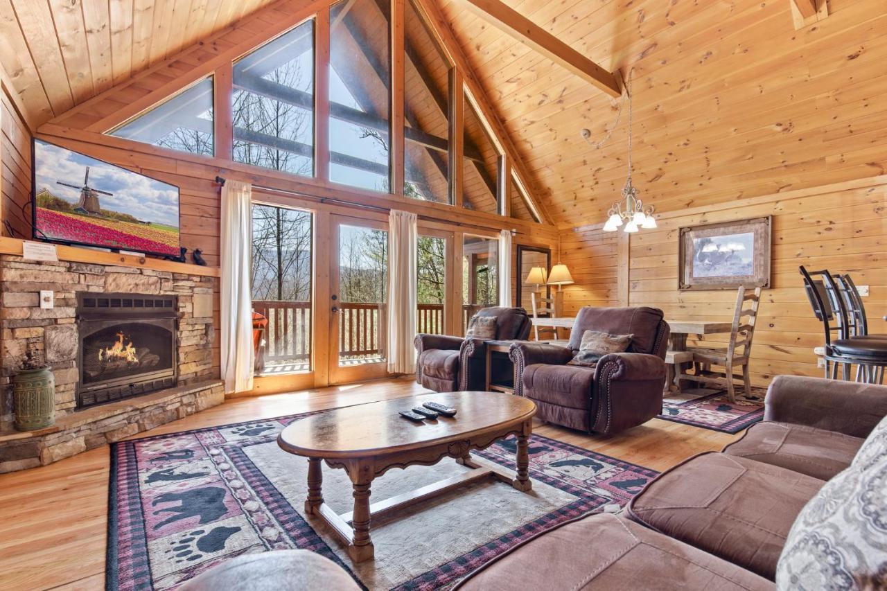 Above The Clouds, 4 Bedrooms, Pool Access, Private, Gaming, Sleeps 16 Gatlinburg Ngoại thất bức ảnh