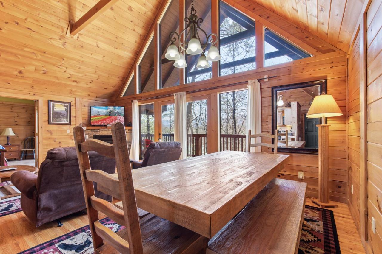 Above The Clouds, 4 Bedrooms, Pool Access, Private, Gaming, Sleeps 16 Gatlinburg Ngoại thất bức ảnh