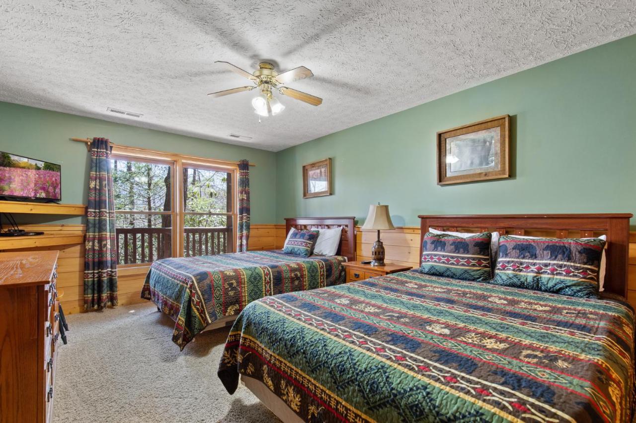 Above The Clouds, 4 Bedrooms, Pool Access, Private, Gaming, Sleeps 16 Gatlinburg Ngoại thất bức ảnh