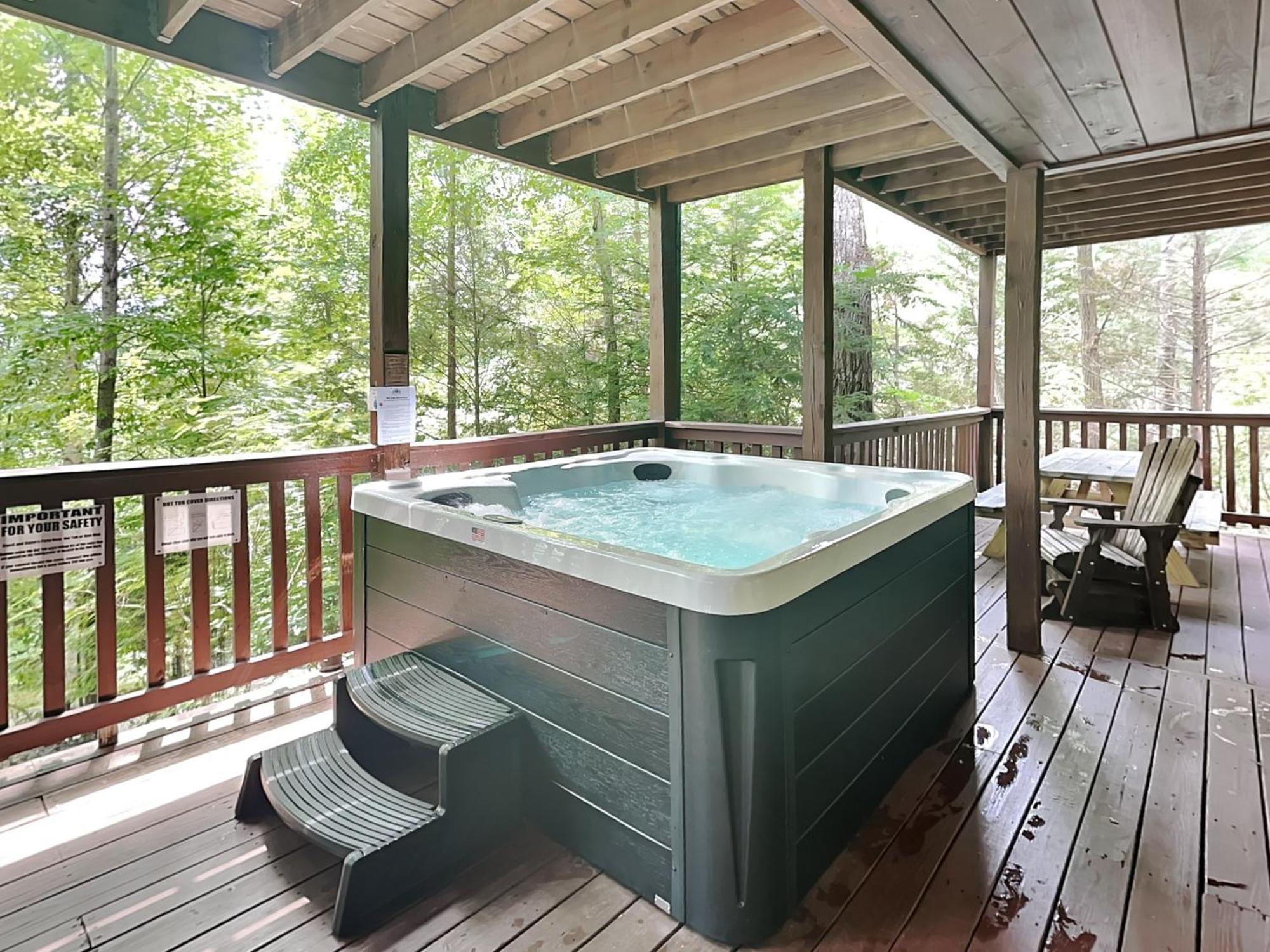 Above The Clouds, 4 Bedrooms, Pool Access, Private, Gaming, Sleeps 16 Gatlinburg Ngoại thất bức ảnh